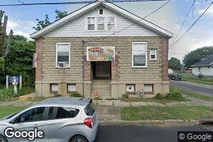 400 Magnolia St, Beverly, NJ 08010
