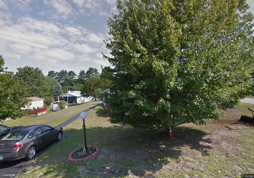 73 Zachary Dr, Hooksett, NH 03106 - photo 1