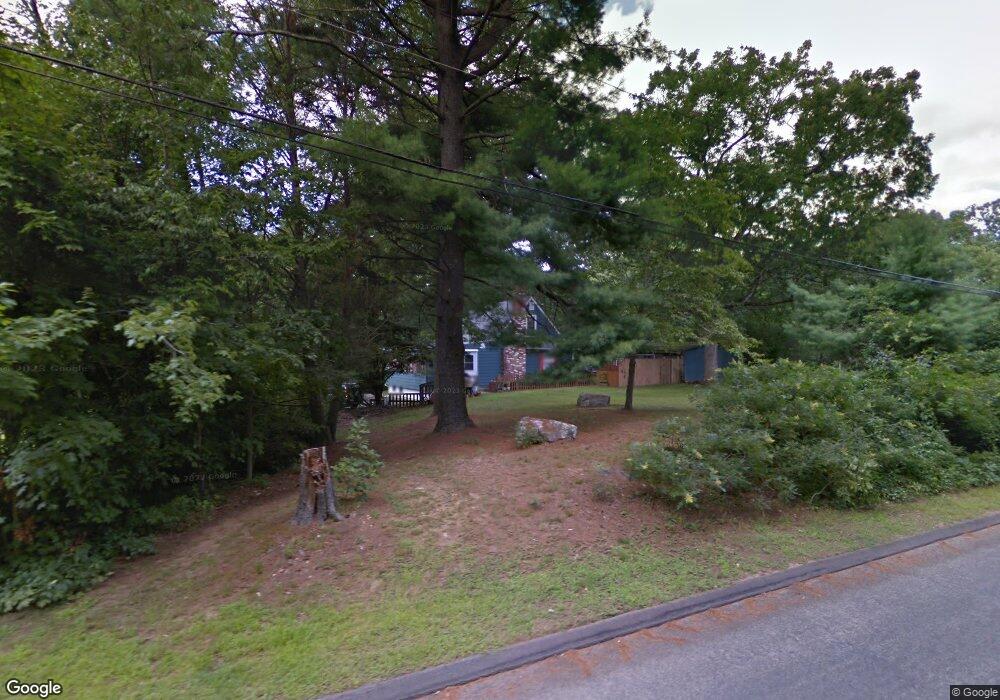 1363 Little Meadow Rd, Guilford, CT 06437 - photo 1