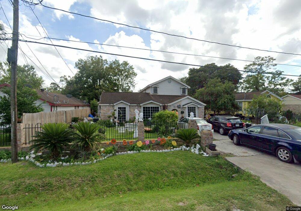 6854 Orville St, Houston, TX 77028 - photo 1