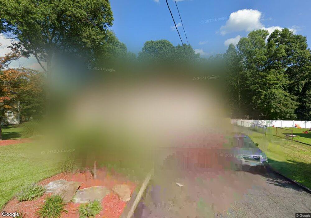 407 Briarwood Ln, Northvale, NJ 07647 - photo 1