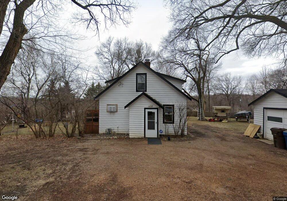 14945 Victor Ln, Minnetonka, MN 55345 - photo 1