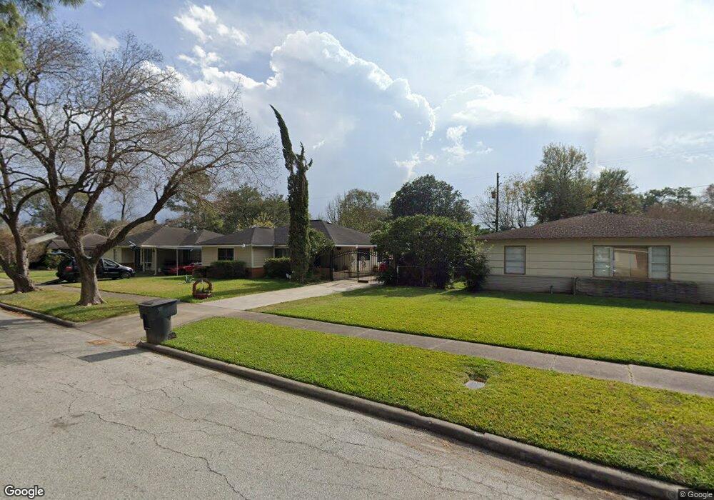 7706 El Rancho St, Houston, TX 77087 - photo 1