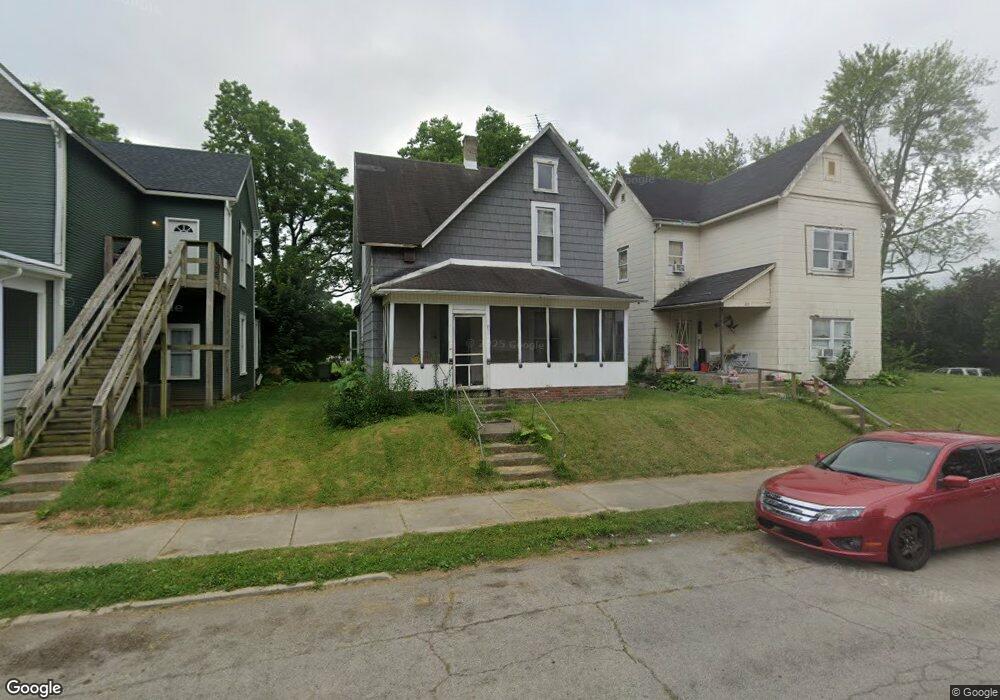 811 W Powers St, Muncie, IN 47305 - photo 1