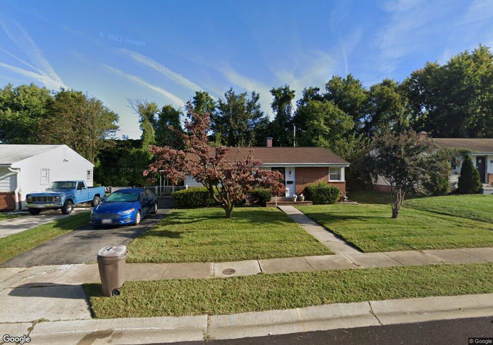 218 Cheddington Rd, Linthicum Heights, MD 21090 - photo 1