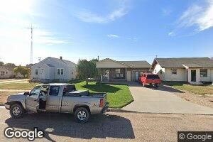 404 S 5th St, Leoti, KS 67861