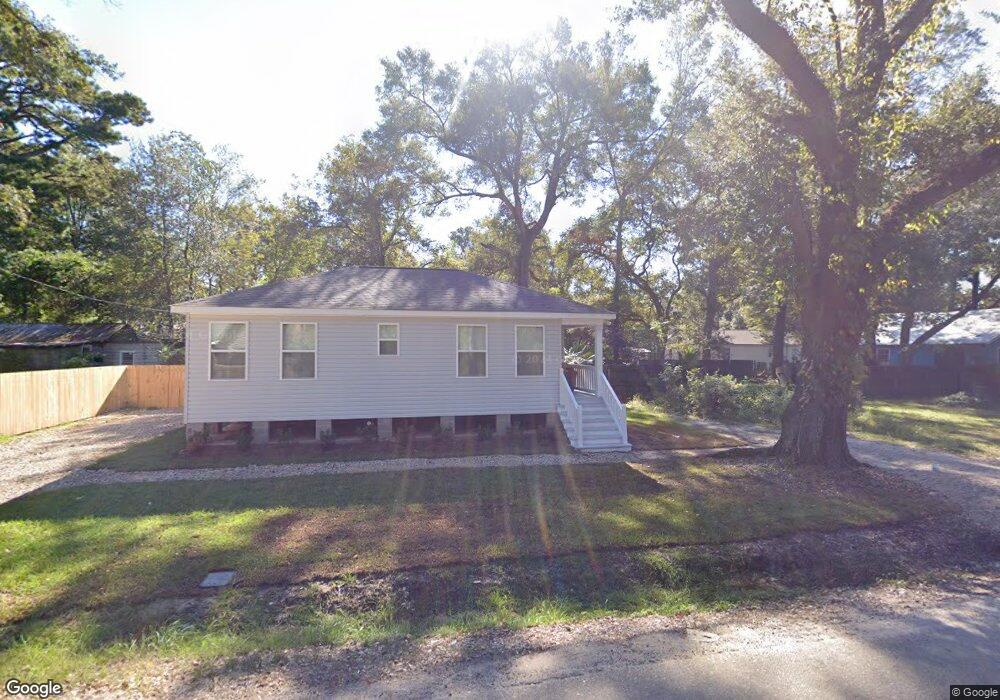 1120 N Taylor St, Covington, LA 70433 - photo 1