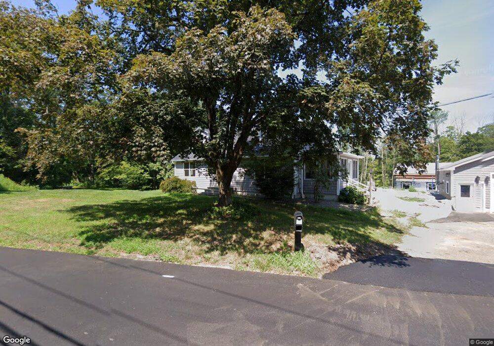 677 Hampton Rd, Pomfret Center, CT 06259 - photo 1