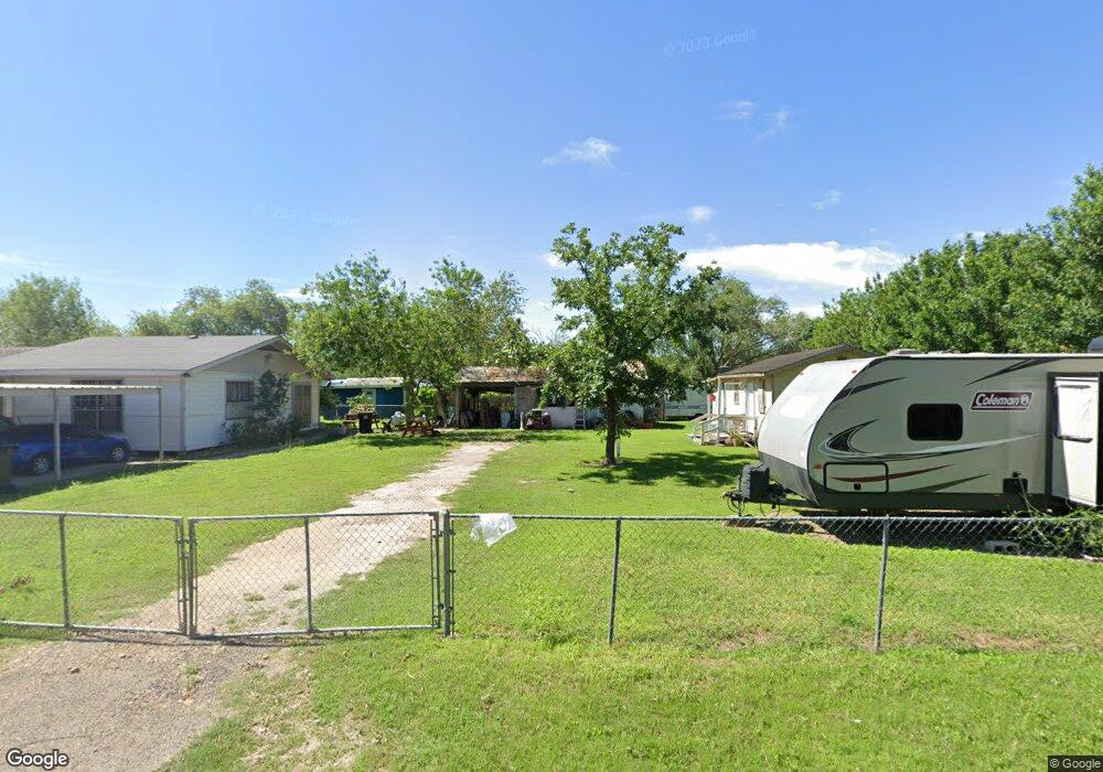 1605 Santa Maria St, Weslaco, TX 78596 - photo 1