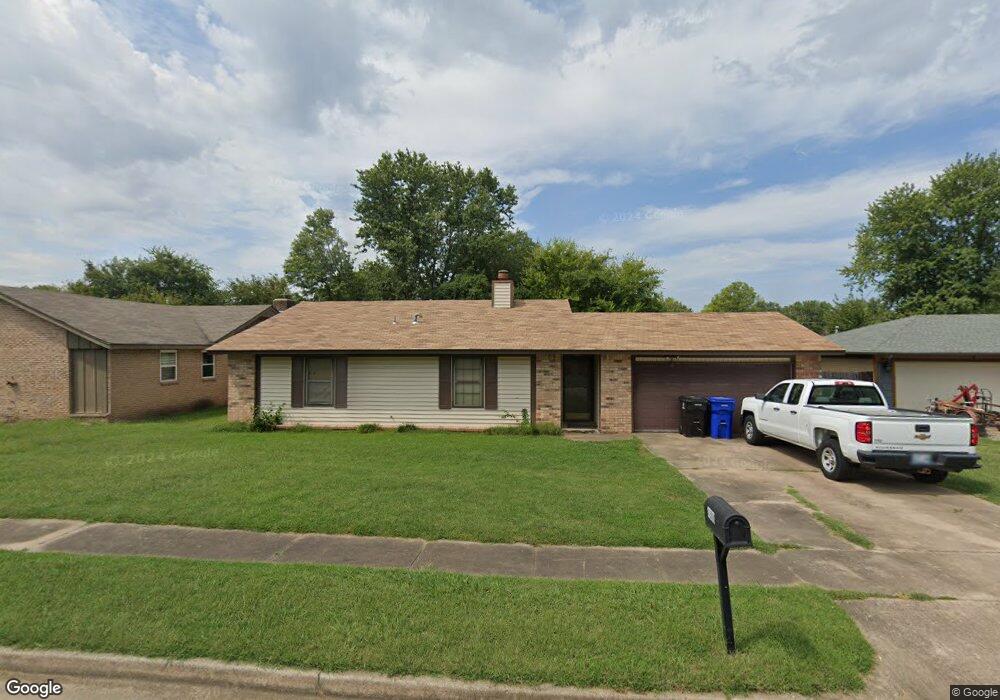 4308 S Elm St, Broken Arrow, OK 74011 - photo 1