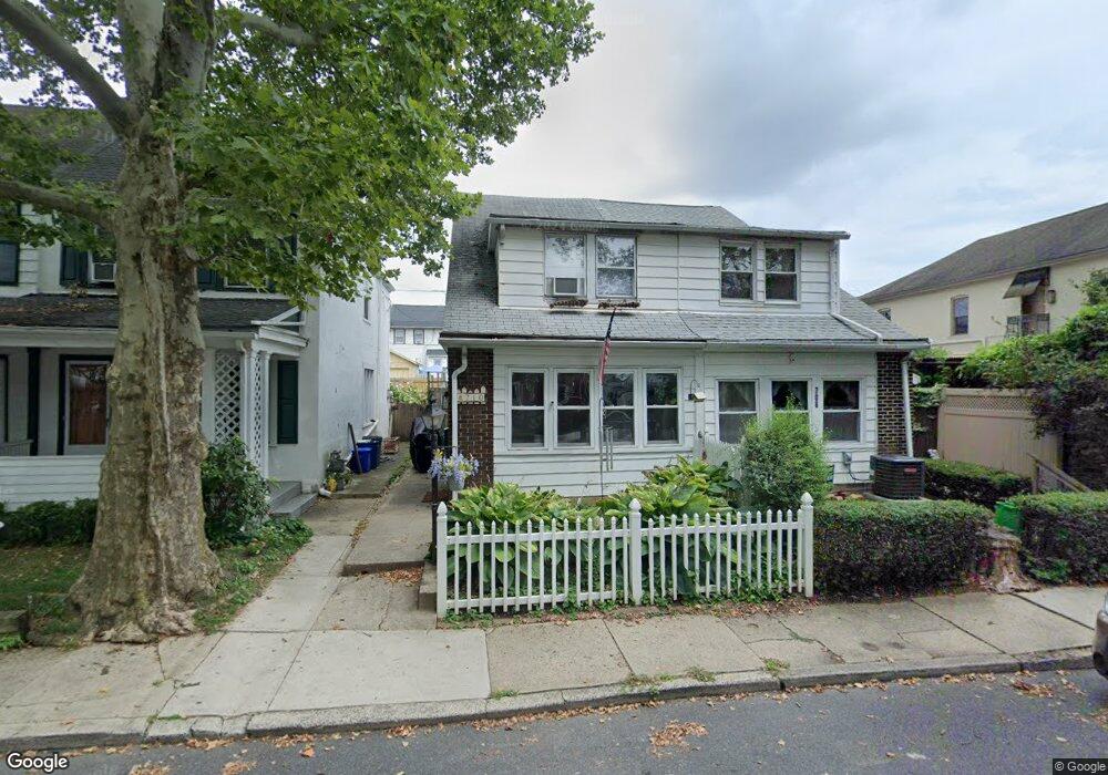 710 Hawthorne Rd, Bethlehem, PA 18018 - photo 1