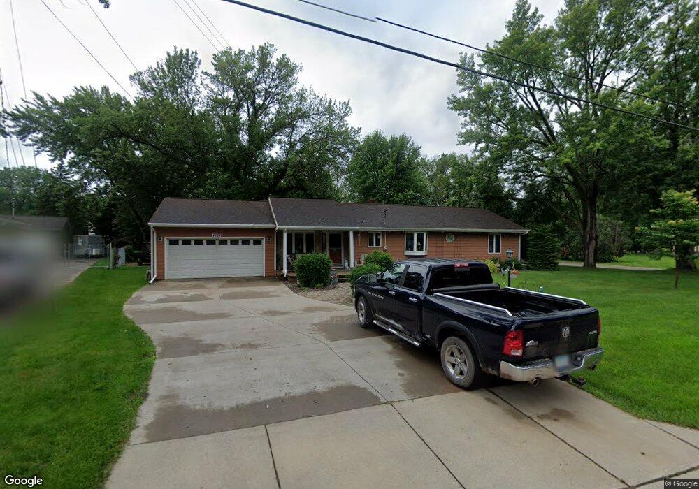 4924 Turtle Ln E, Saint Paul, MN 55126 - photo 1