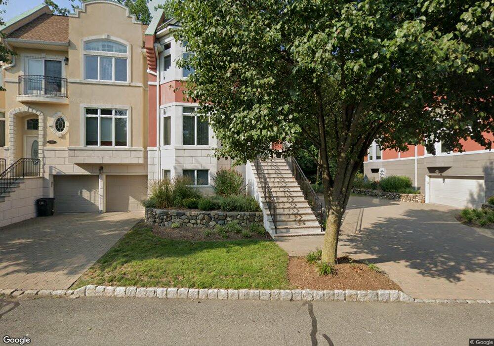 135 Winding Creek, Westwood, NJ 07675 - photo 1