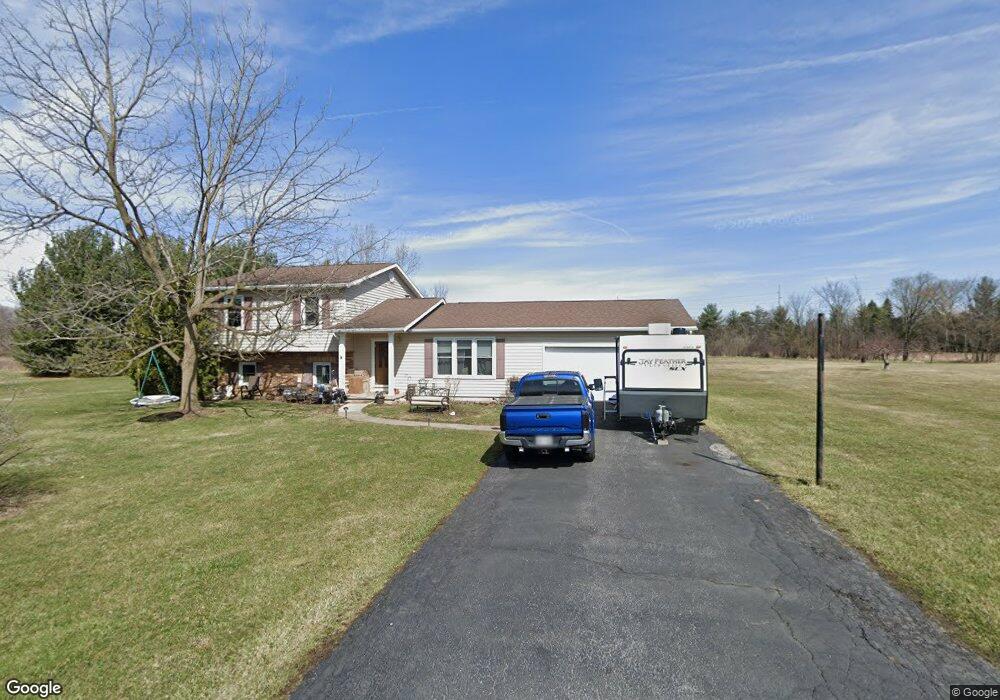 9890 Independence Dr, Findlay, OH 45840 - photo 1