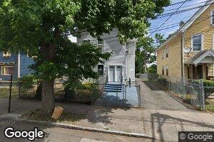 77 Dickerman St Unit b, New Haven, CT 06511