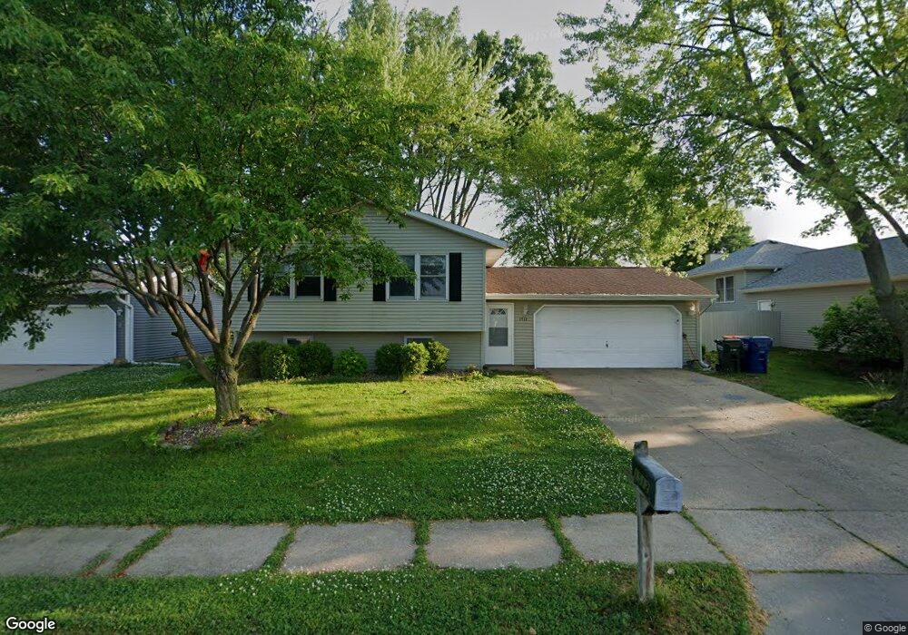 1512 W 48th St, Davenport, IA 52806 - photo 1