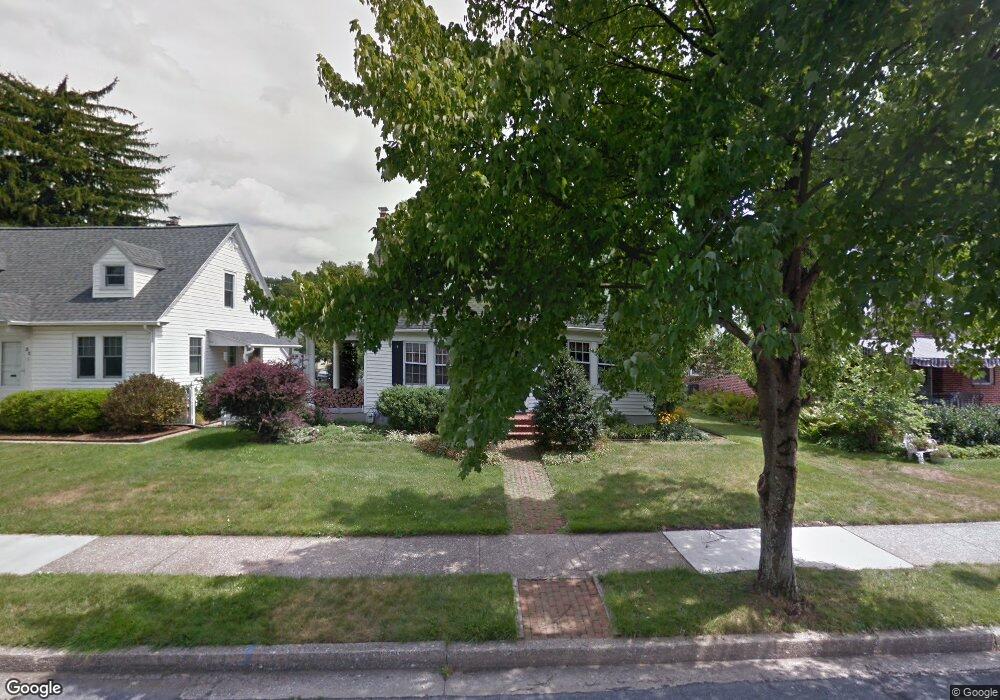 38 Maple Ave, Hershey, PA 17033 - photo 1