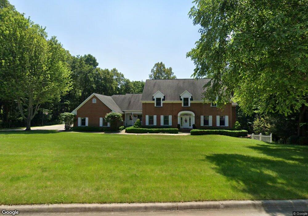 3699 Northfork Dr, Cedar Rapids, IA 52403 - photo 1