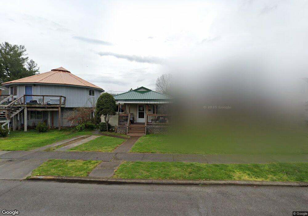 1406 West Virginia Ave, Dunbar, WV 25064 - photo 1