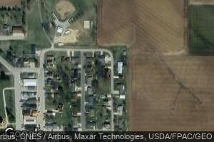971 Sunshine St, Holy Cross, IA 52053