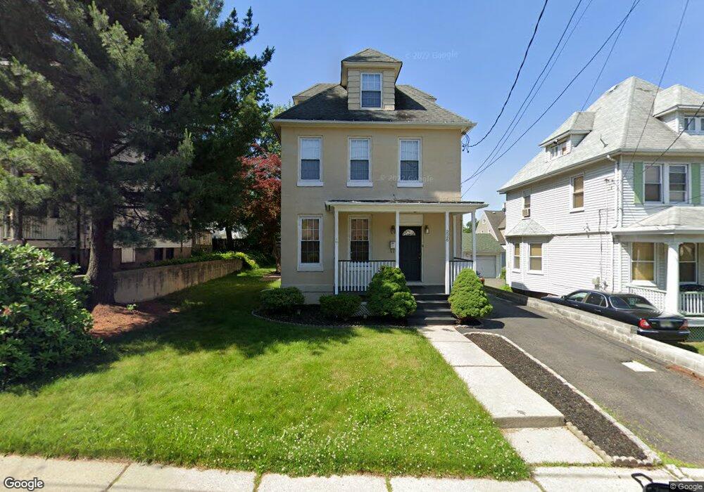 226 Hamilton Ave, Hasbrouck Heights, NJ 07604 - photo 1