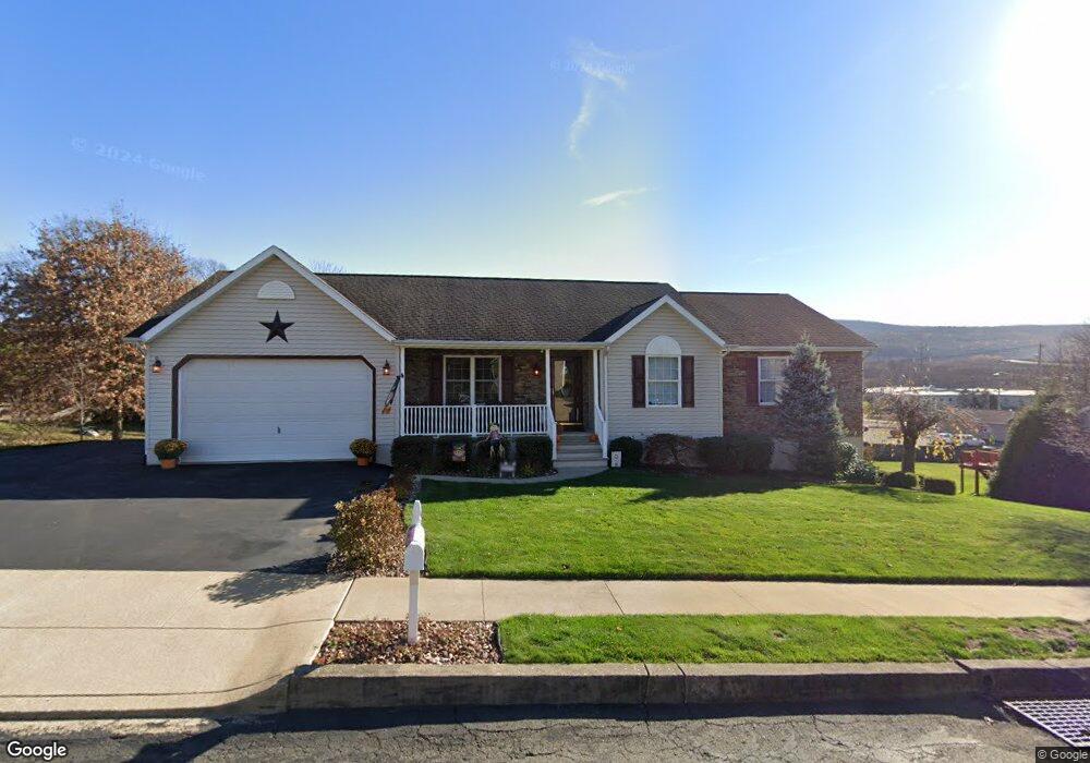 11 Cherry Dr, Nanticoke, PA 18634 - photo 1