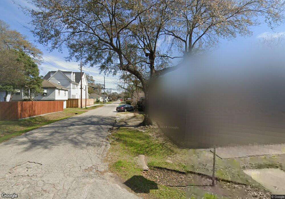 564 Enid St, Houston, TX 77009 - photo 1