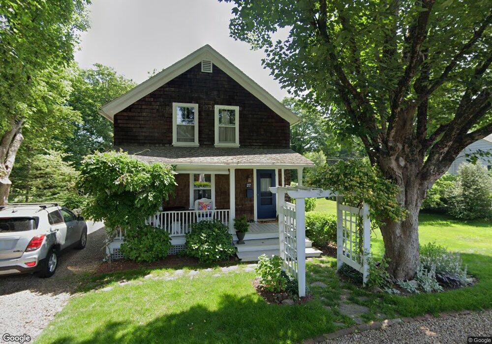 27 Pike St, Wakefield, RI 02879 - photo 1