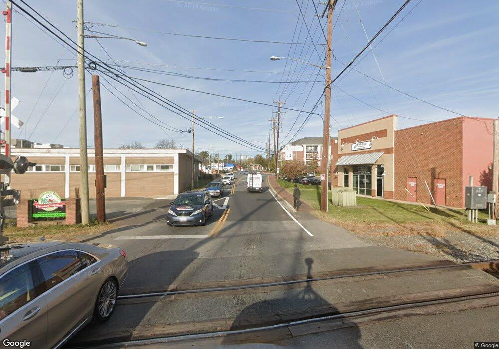 101 DOWNSTAIRS Chestnut St unit 5A, Gaithersburg, MD 20877 - photo 1