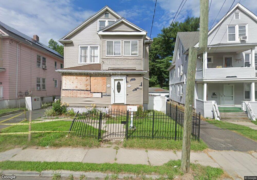 321 Hillside Ave unit 323, Hartford, CT 06106 - photo 1