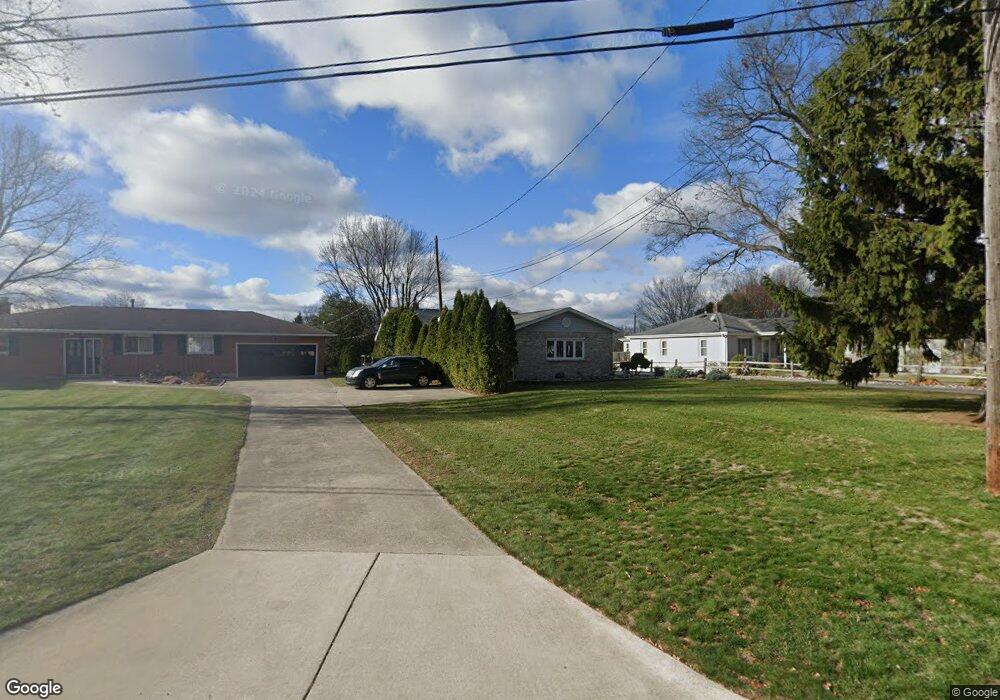 3335 Riverside Dr, Port Huron, MI 48060 - photo 1