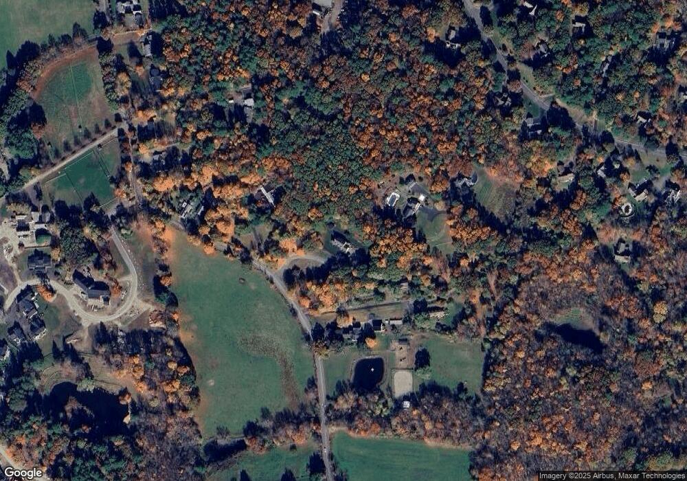 951 Grove St, Framingham, MA 01701 - photo 1