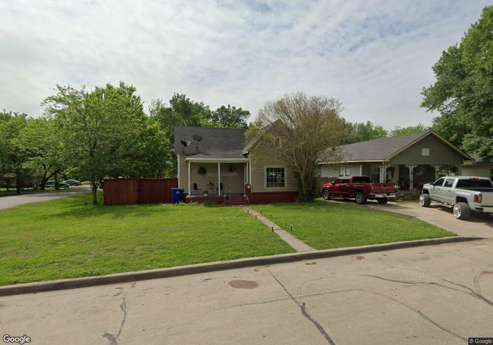 601 W Milam St, Ennis, TX 75119 - photo 1