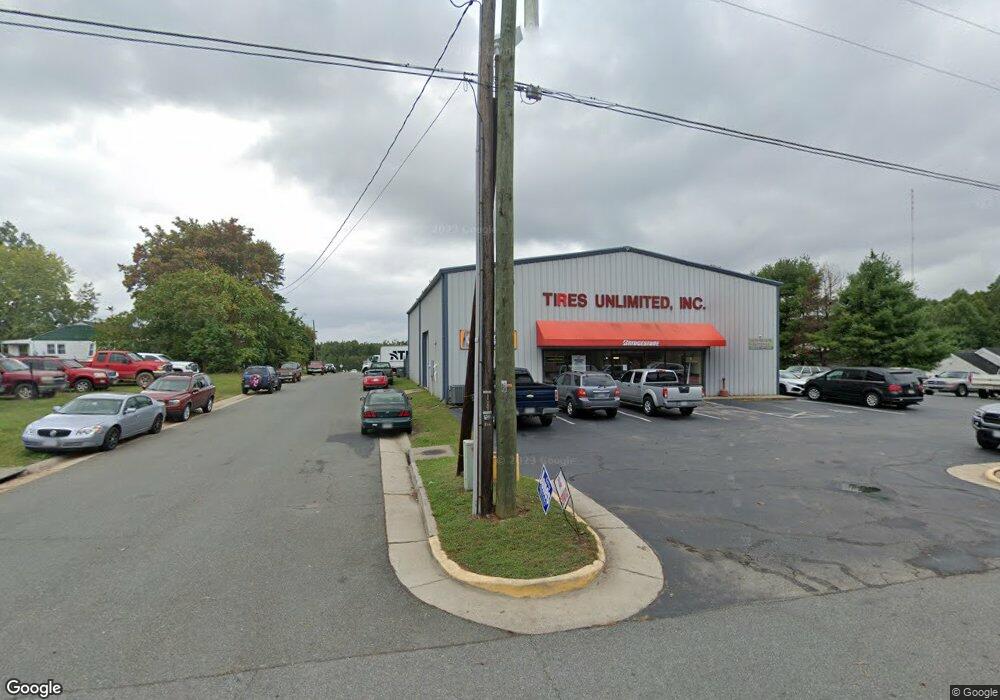 103 Bibb St, Louisa, VA 23093 - photo 1