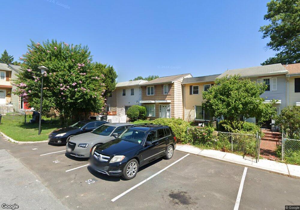 98 Daimler Dr, Capitol Heights, MD 20743 - photo 1