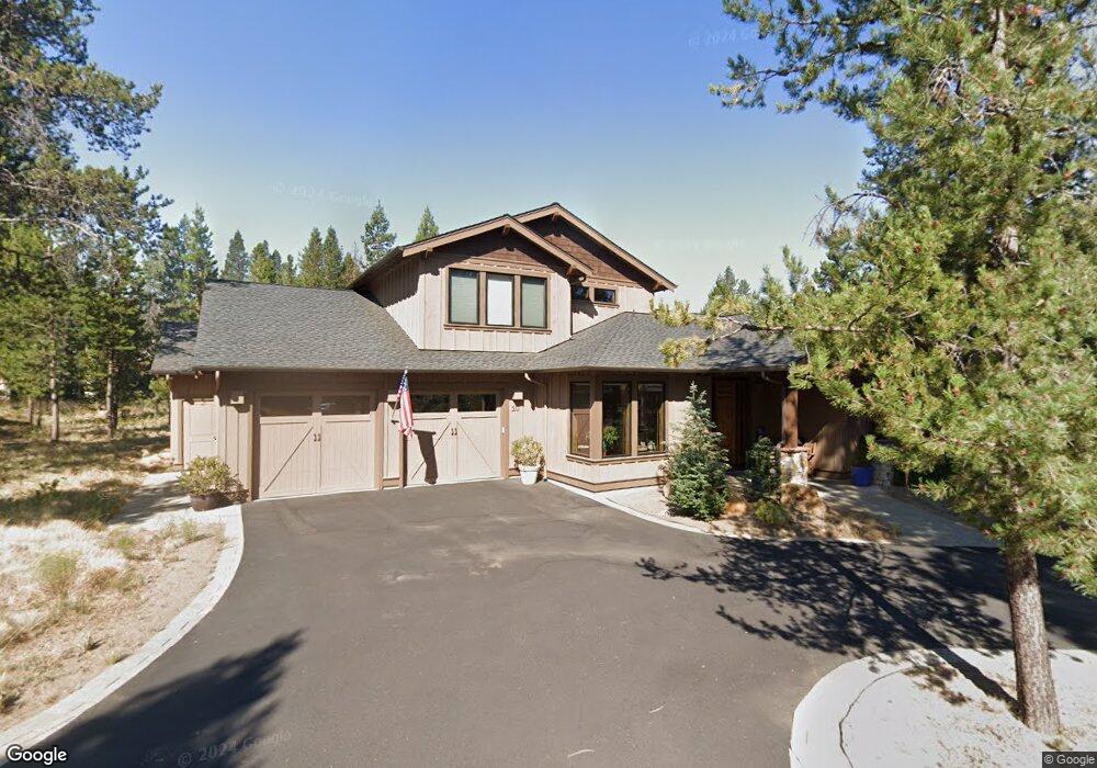 57695 Filbert, Sunriver, OR 97707 - photo 1