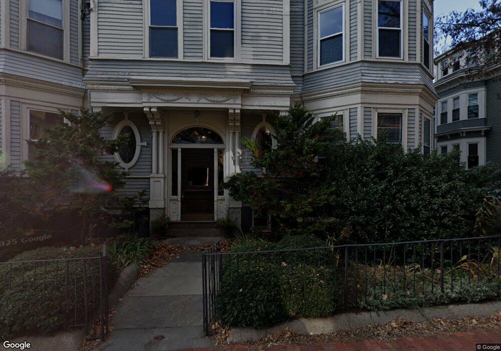 3 Clinton St unit 5   3, Cambridge, MA 02139 - photo 1