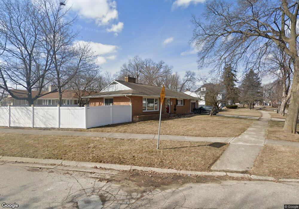638 Maxine St, Flint, MI 48503 - photo 1