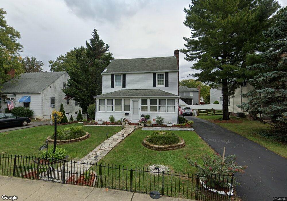 207 N Hammonds Ferry Rd, Linthicum Heights, MD 21090 - photo 1