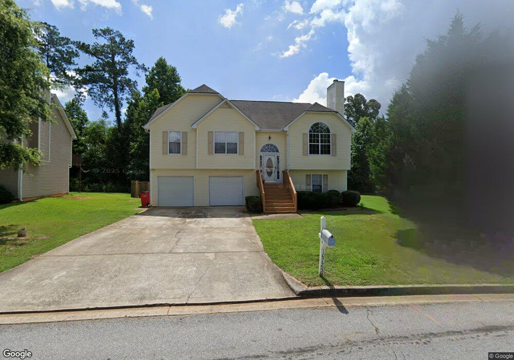 10725 Barberry Dr unit 92, Hampton, GA 30228 - photo 1