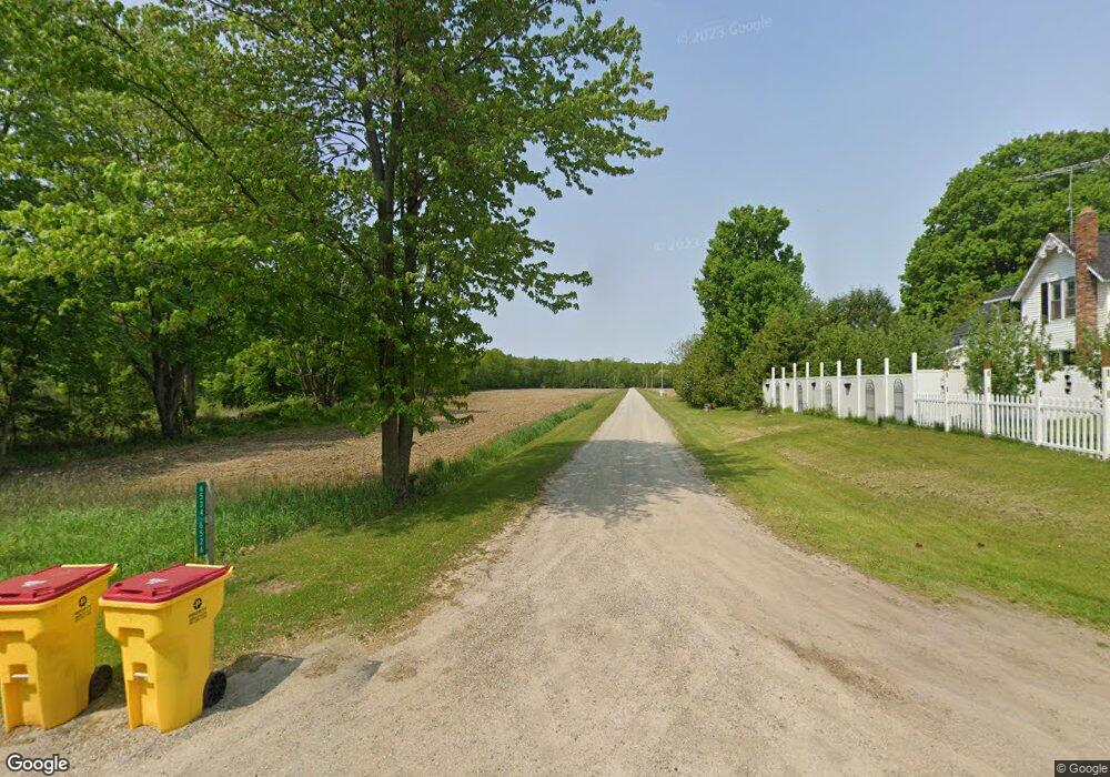 6534 S Vassar Rd, Vassar, MI 48768 - photo 1