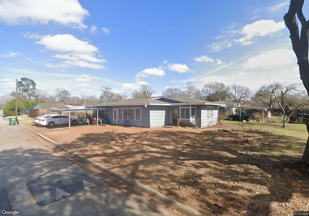 7001 Winfree Dr, Houston, TX 77087 - photo 1