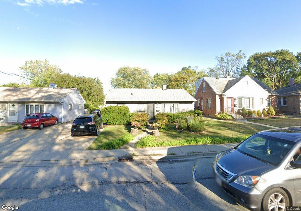 209 Keller Ave, Waukegan, IL 60085 - photo 1