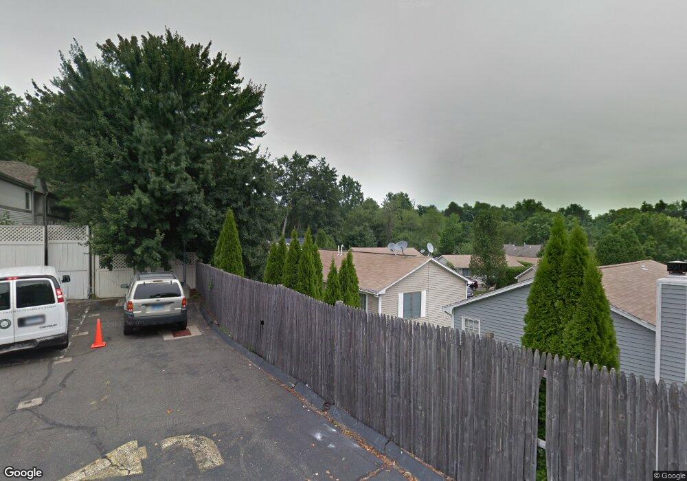 7 Oakview Ln, Westport, CT 06880 - photo 1