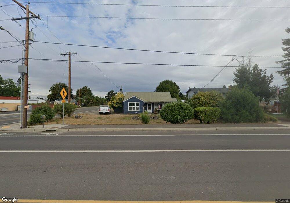 727 W Main St, Molalla, OR 97038 - photo 1