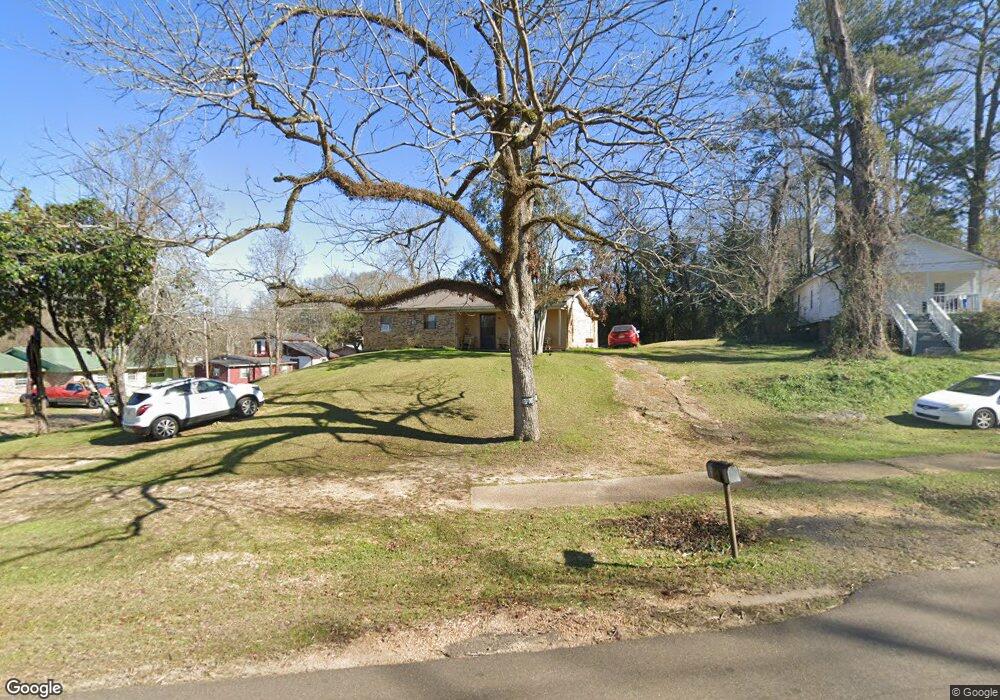 401 Monticello St, Hazlehurst, MS 39083 - photo 1