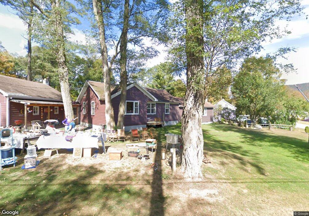 18 Rogers Rd, Dorset, VT 05251 - photo 1