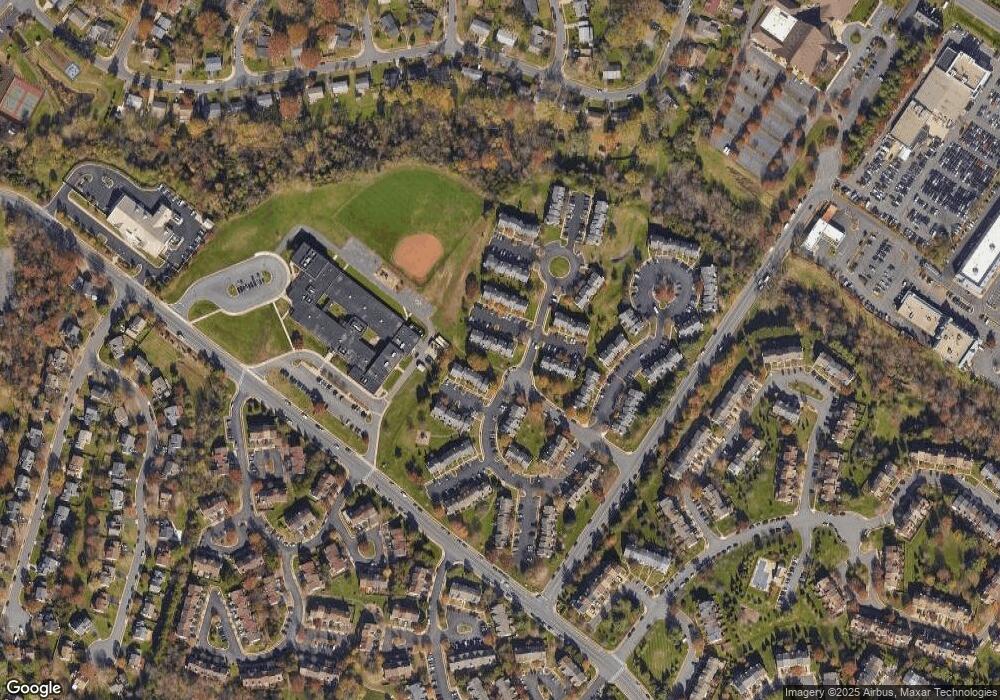 46733 Summit Terrace unit 126, Sterling, VA 20164 - photo 1