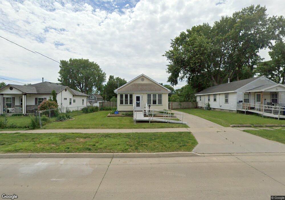 2437 Maple St, Des Moines, IA 50317 - photo 1