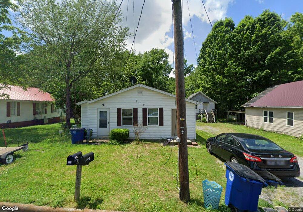 610 Landers St, Shelbyville, TN 37160 - photo 1